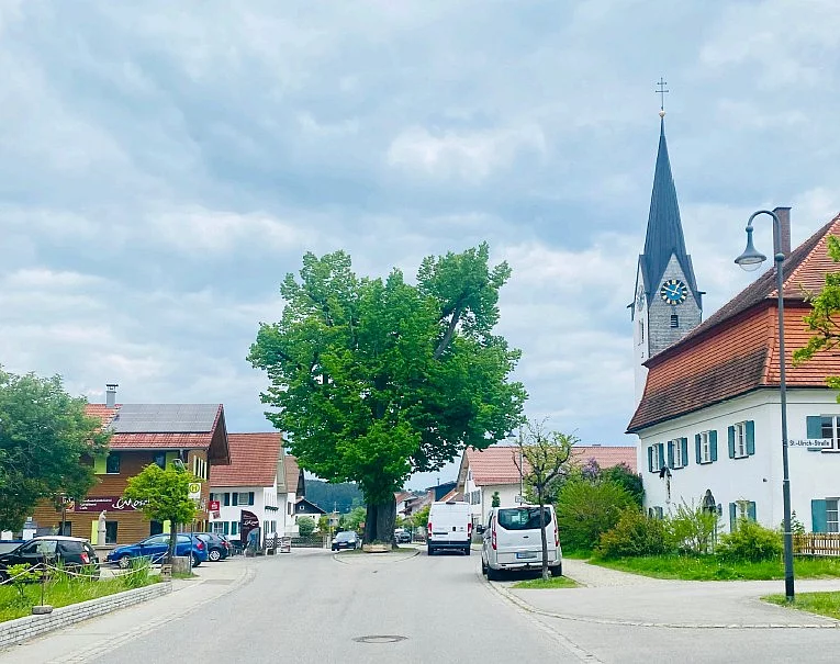 Dorfmitte von Aitrang
